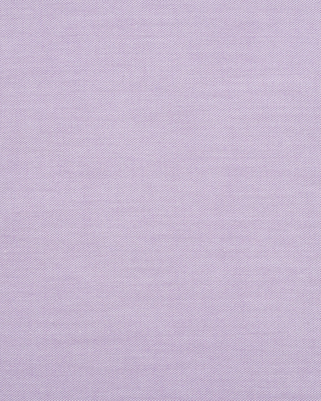 Close up of the custom oxford shirt for men by Luxire in lilac pinpoint 2