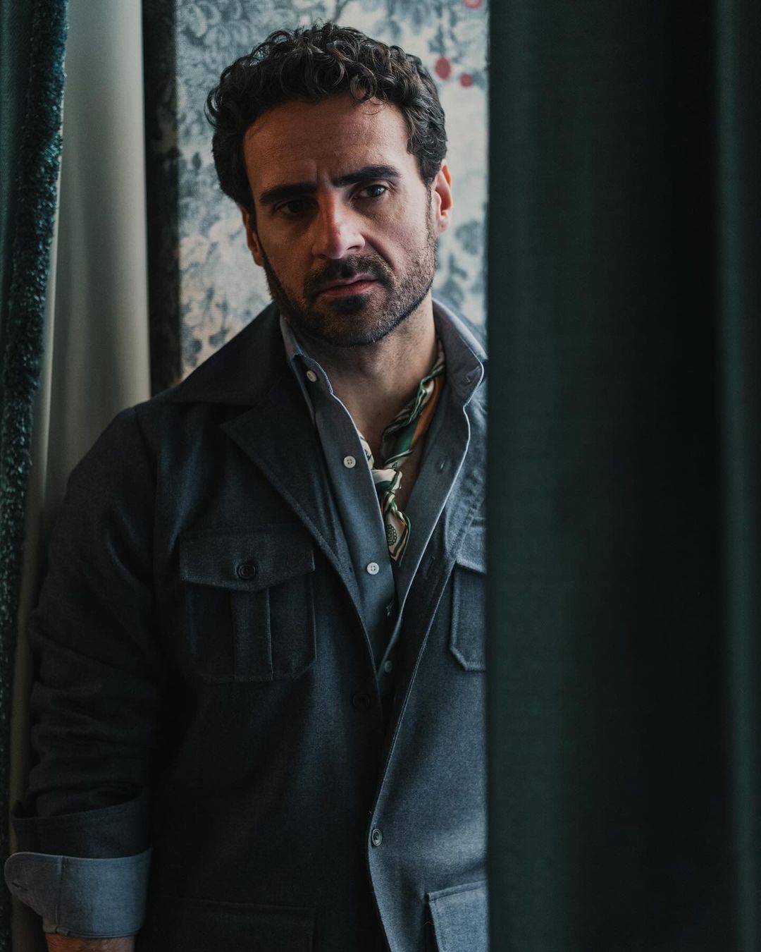 Shirt Jacket in Dugdale Navy Blue Wool Flannel - 2