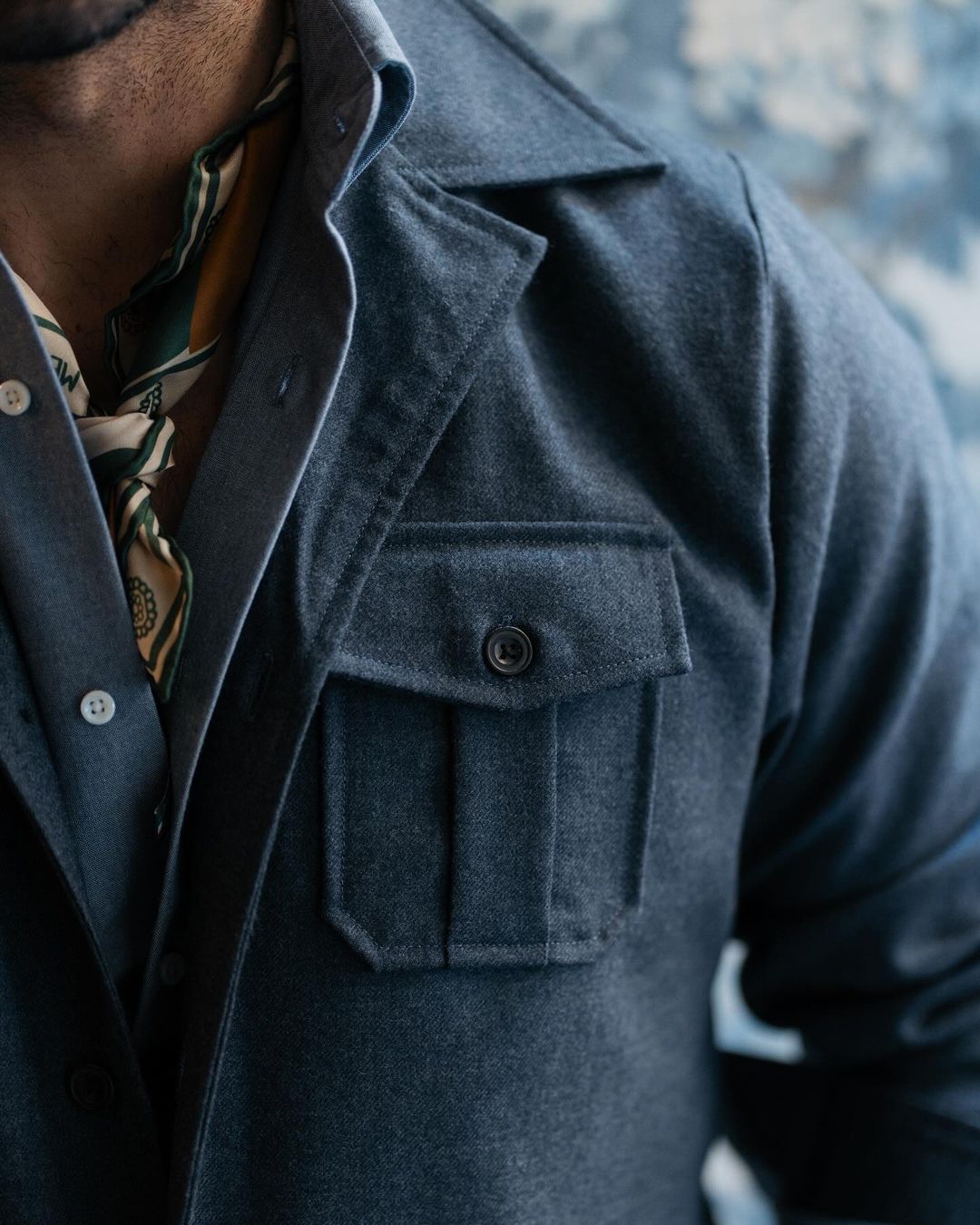 Shirt Jacket in Dugdale Navy Blue Wool Flannel - 5