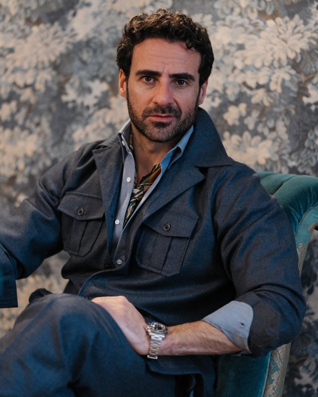 Shirt Jacket in Dugdale Navy Blue Wool Flannel - 6