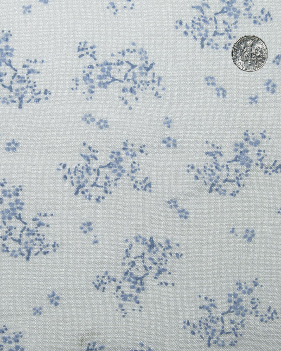 Camp collar PRESET STYLE in Linen: Pale Blue Printed shrubs On White - 2