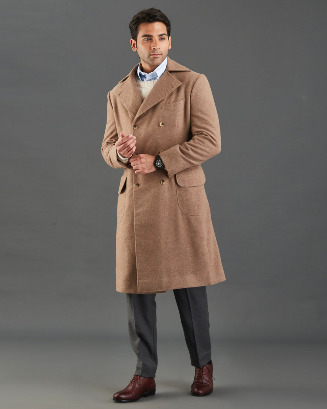 Drago 5% Cashmere 95% Wool: Fawn Flannel Over Coat