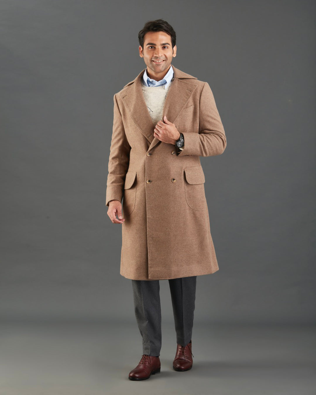 Drago 5% Cashmere 95% Wool: Fawn Flannel Over Coat - 2
